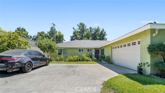 23622 Cavanaugh Rd, Lake Forest, CA 92630