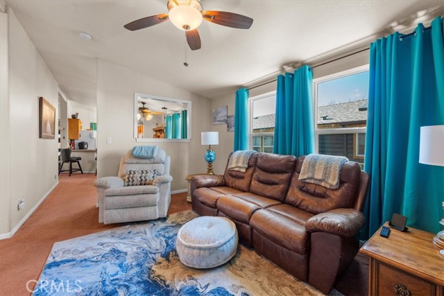 Detail Gallery Image 16 of 43 For 45935 Parkway, Big Bear City,  CA 92314 - 3 Beds | 2 Baths