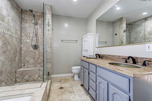 Detail Gallery Image 16 of 27 For 312 N Prospect Ave, Redondo Beach,  CA 90277 - 4 Beds | 2/1 Baths