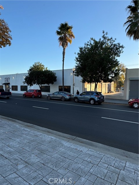 Detail Gallery Image 2 of 3 For 5442 Mission Bld, Jurupa Valley,  CA 92509 - – Beds | – Baths