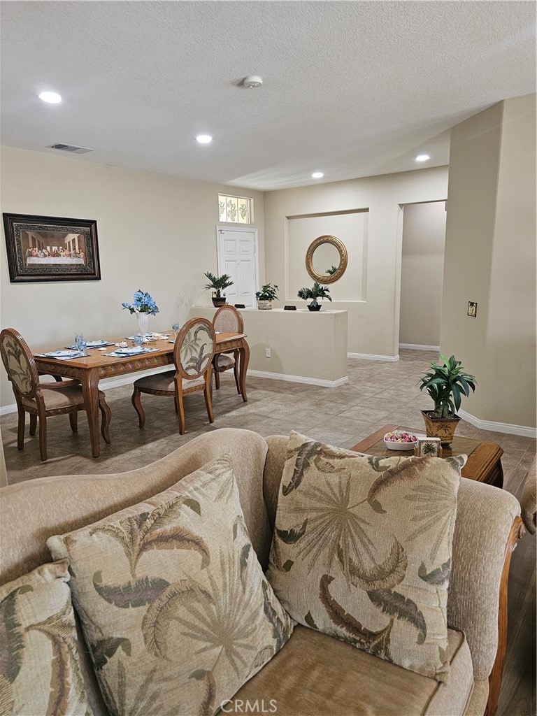 MLS #CV25188129 image #7