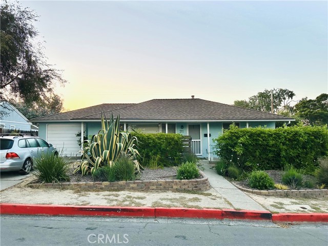Detail Gallery Image 1 of 1 For 211 N Tassajara Dr, San Luis Obispo,  CA 93405 - 2 Beds | 1 Baths