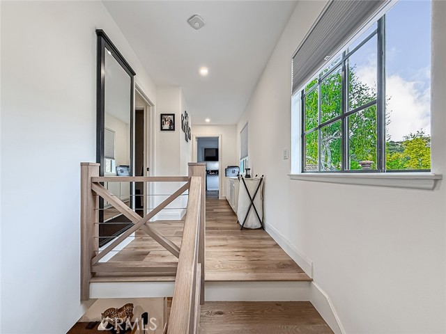 MLS #SR25260434 image #24