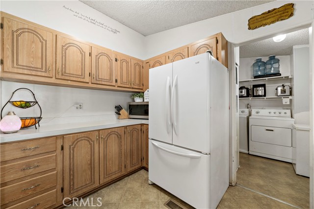 Detail Gallery Image 25 of 42 For 1855 E Riverside Dr #348,  Ontario,  CA 91761 - 3 Beds | 2 Baths