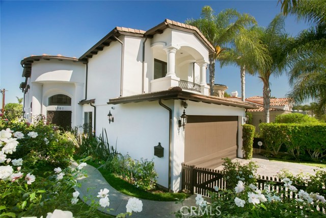 1701 8th Street, Manhattan Beach, California 90266, 5 Bedrooms Bedrooms, ,4 BathroomsBathrooms,Residential,Sold,8th,SB16722780