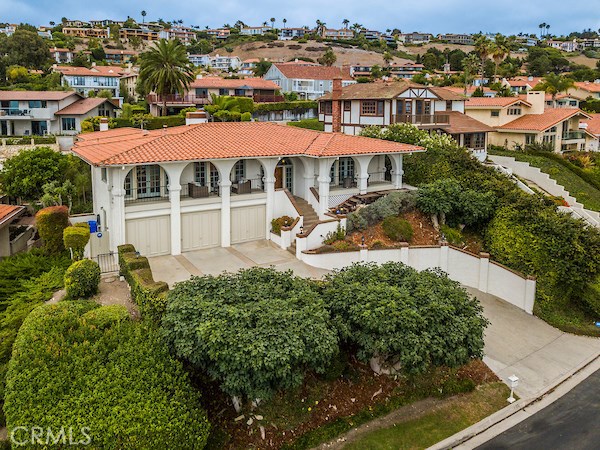 1133 Via Zumaya, Palos Verdes Estates, California 90274, 4 Bedrooms Bedrooms, ,3 BathroomsBathrooms,Residential,Sold,Via Zumaya,PV18215486