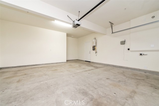 Detail Gallery Image 42 of 47 For 7114 Beckett Field, Corona,  CA 92880 - 3 Beds | 3 Baths