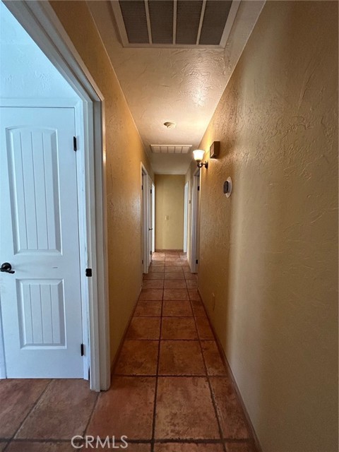 Detail Gallery Image 16 of 29 For 421 Sundance Ln, Madera,  CA 93637 - 3 Beds | 2/1 Baths