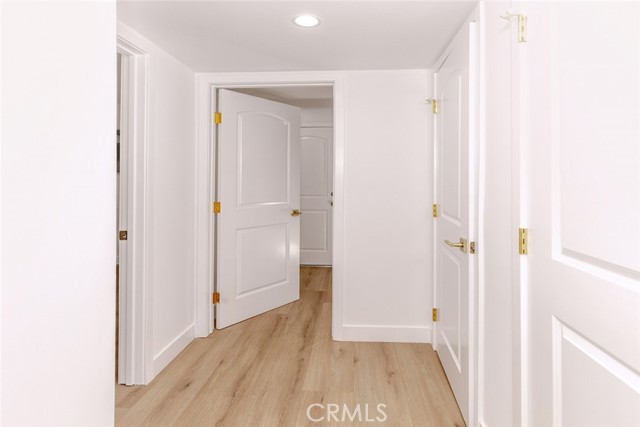 17101 Dearborn Street, Northridge CA: https://media.crmls.org/medias/7b48f0c7-ed76-4825-bb81-8416deeaab95.jpg