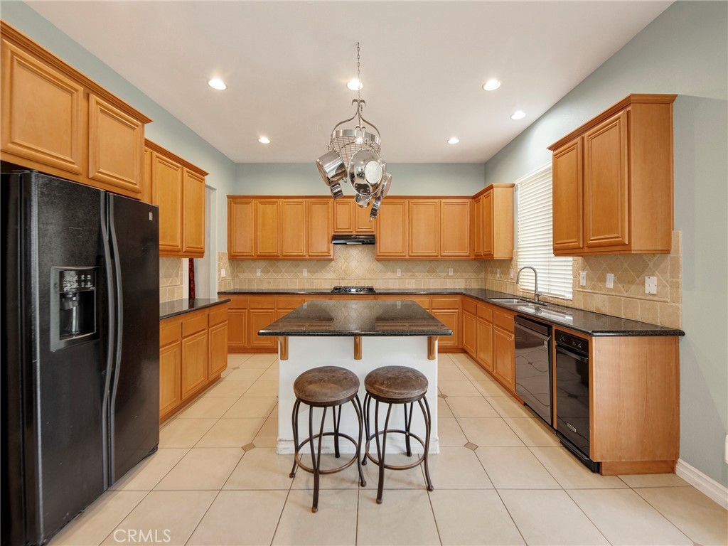 MLS #SR25268916 image #6