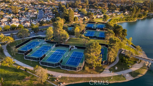 Detail Gallery Image 18 of 42 For 125 Briarglen, Irvine,  CA 92614 - 1 Beds | 1 Baths