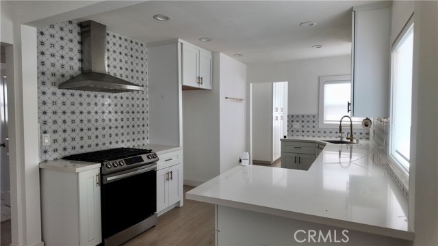 Detail Gallery Image 14 of 22 For 2666 Baltic Ave, Long Beach,  CA 90810 - 3 Beds | 2 Baths