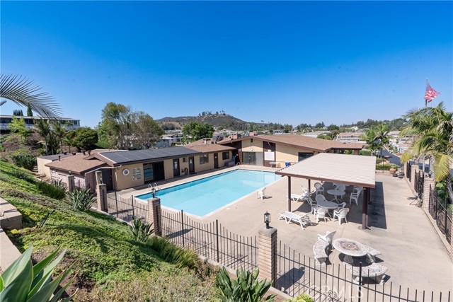 1195 La Moree Road, San Marcos CA: https://media.crmls.org/medias/7b4a3b59-ba2f-4c84-9b4c-a11d1154b12e.jpg