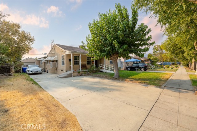 Detail Gallery Image 19 of 29 For 2402 N Lugo Ave, San Bernardino,  CA 92404 - 5 Beds | 2/1 Baths