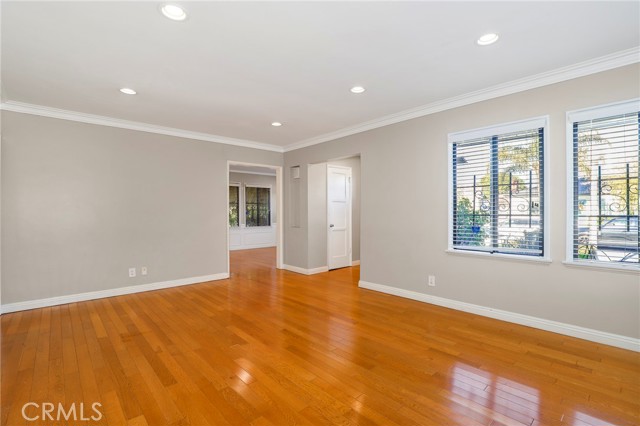 Detail Gallery Image 7 of 35 For 9400 Kramerwood Pl, Los Angeles,  CA 90034 - 3 Beds | 2 Baths