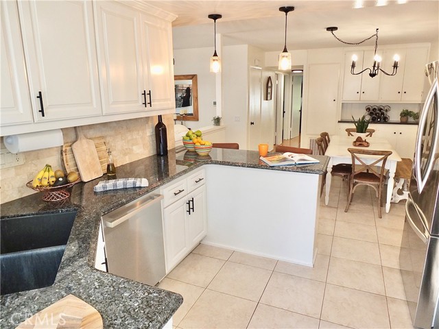 4846 Larwin Avenue, Cypress CA: https://media.crmls.org/medias/7b4cb81f-cfb3-4779-b405-67f6e7e178ba.jpg