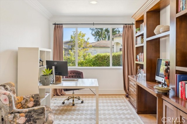 Detail Gallery Image 32 of 60 For 807 Alderdale Ct, Newbury Park,  CA 91320 - 5 Beds | 4 Baths