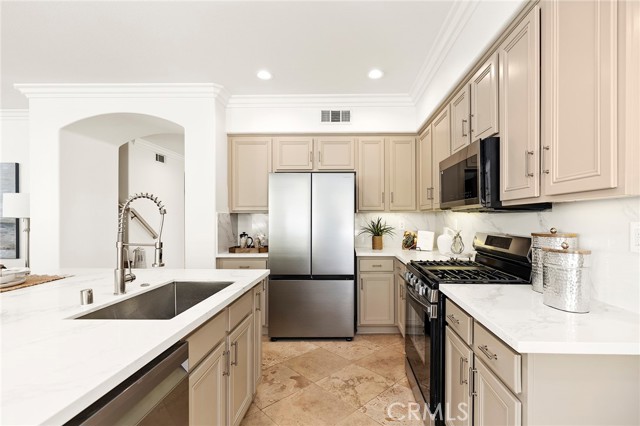 31490 Culbertson Lane, Temecula CA: https://media.crmls.org/medias/7b4dacb1-5fd0-41ac-b24f-08b9c611c21f.jpg