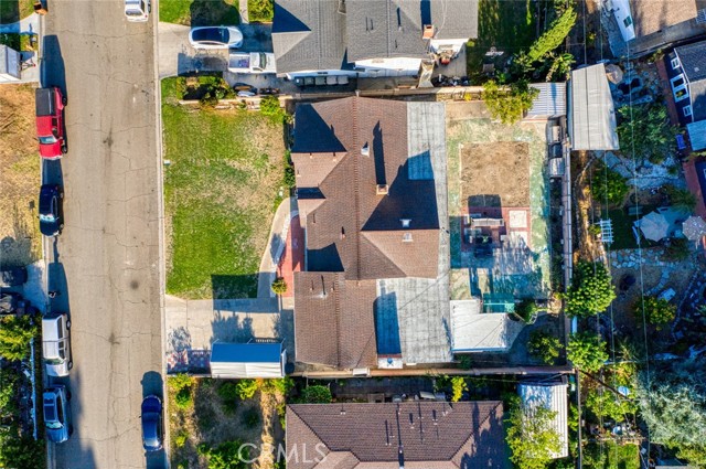 10072 Roselee Drive, Garden Grove CA: https://media.crmls.org/medias/7b4f4942-4d5d-4763-bbd4-29b27b55f80b.jpg