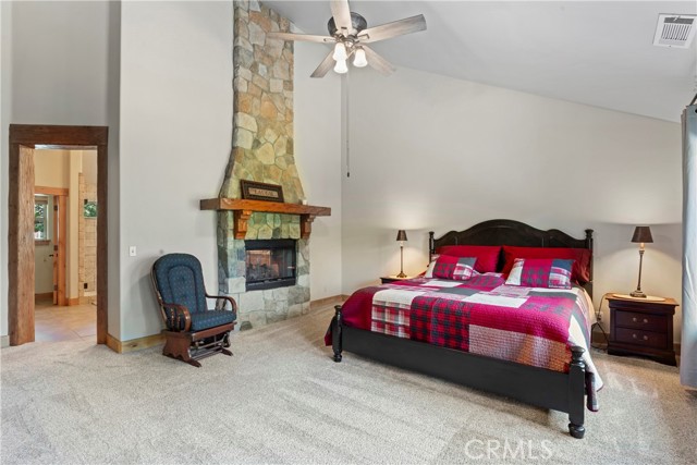 Detail Gallery Image 19 of 38 For 1034 Teakwood, Lake Arrowhead,  CA 92352 - 4 Beds | 3 Baths