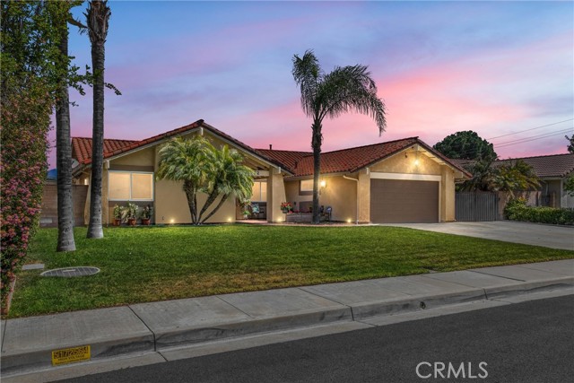 Detail Gallery Image 1 of 57 For 25672 Allen Way, Loma Linda,  CA 92354 - 4 Beds | 2 Baths
