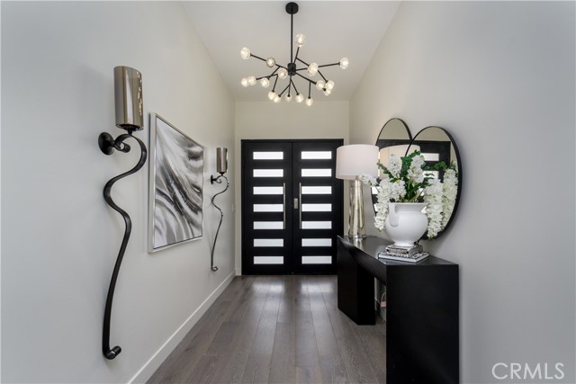 4557 Don Timoteo Drive, Los Angeles CA: https://media.crmls.org/medias/7b515e1d-ffda-47d6-a159-636aec8cb938.jpg