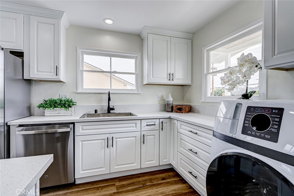 22005 Palos Verdes Boulevard