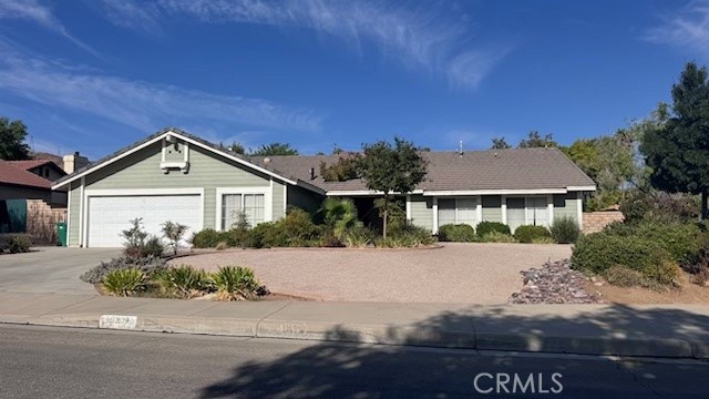 5 Bed Home for Sale in Palmdale, California