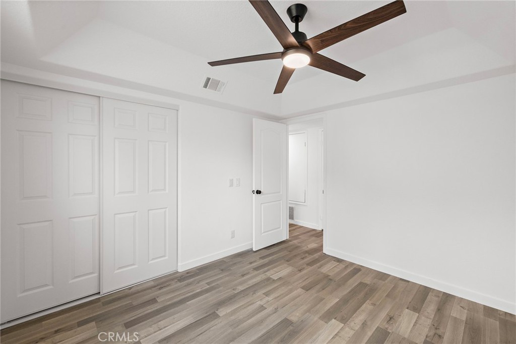 MLS #OC25270528 image #16