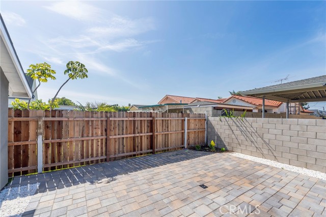 Detail Gallery Image 40 of 65 For 1551 N Neptune Ave, Wilmington,  CA 90744 - 5 Beds | 2 Baths