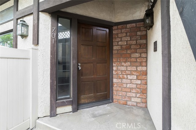 Detail Gallery Image 3 of 32 For 20737 Roscoe Bld #701,  Winnetka,  CA 91306 - 3 Beds | 2/1 Baths