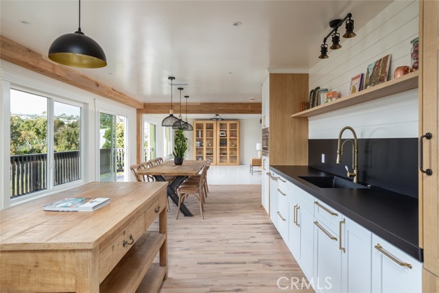 236 Avenida Montalvo, San Clemente CA: https://media.crmls.org/medias/7b530f70-533d-4ce1-93ed-e06beff8257c.jpg