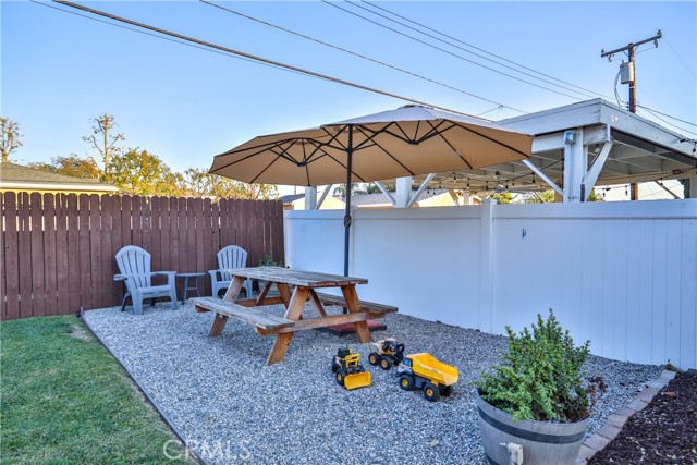 Detail Gallery Image 40 of 49 For 8247 Jadeite Ave, Rancho Cucamonga,  CA 91730 - 3 Beds | 1/1 Baths