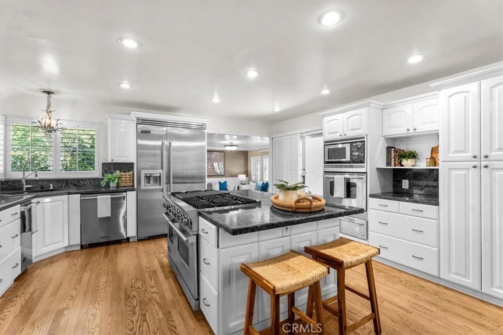 MLS #OC26112298 image #5