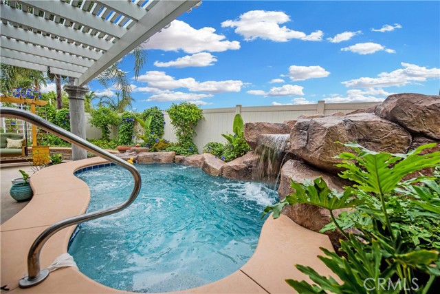1151 Paseo Tasco Circle, Corona CA: https://media.crmls.org/medias/7b55d524-63bd-4850-a321-bd193cf5bb9b.jpg