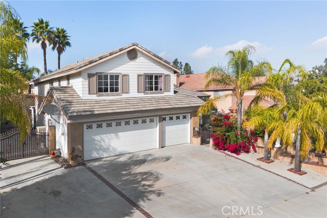 Detail Gallery Image 5 of 42 For 29113 Shorecliff Dr, Lake Elsinore,  CA 92530 - 4 Beds | 2/1 Baths