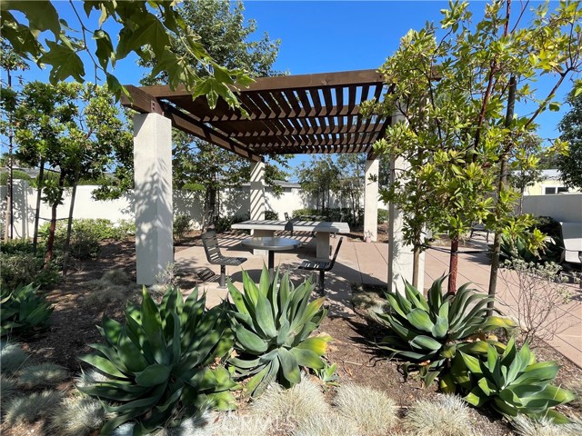 Detail Gallery Image 22 of 24 For 303 Ford Rd, Costa Mesa,  CA 92627 - 3 Beds | 2/1 Baths