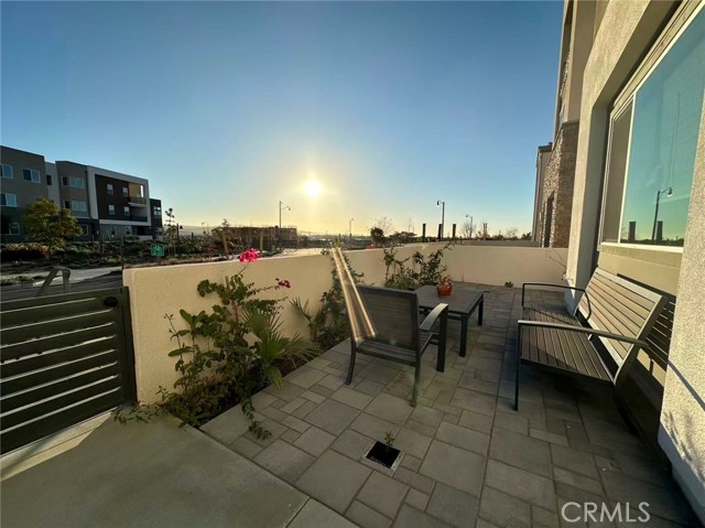 Detail Gallery Image 10 of 19 For 426 Treble, Irvine,  CA 92618 - 4 Beds | 3/2 Baths