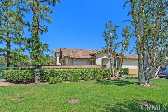 4516 Streamport Drive, Riverside CA: https://media.crmls.org/medias/7b578a6d-c9c9-4a83-ad2a-bb89b9e9f426.jpg