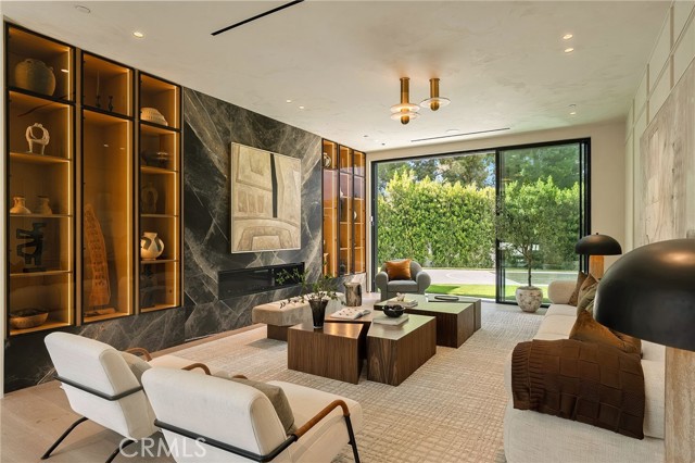 16093 Royal Oak Road photo 40