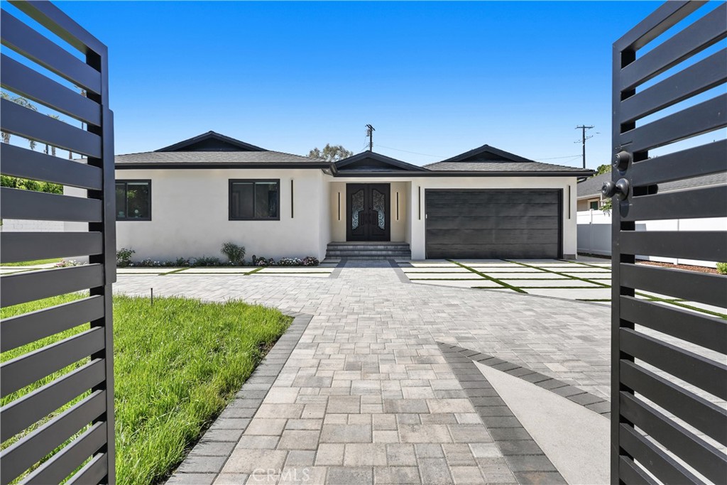 MLS #SR26165914 image #1