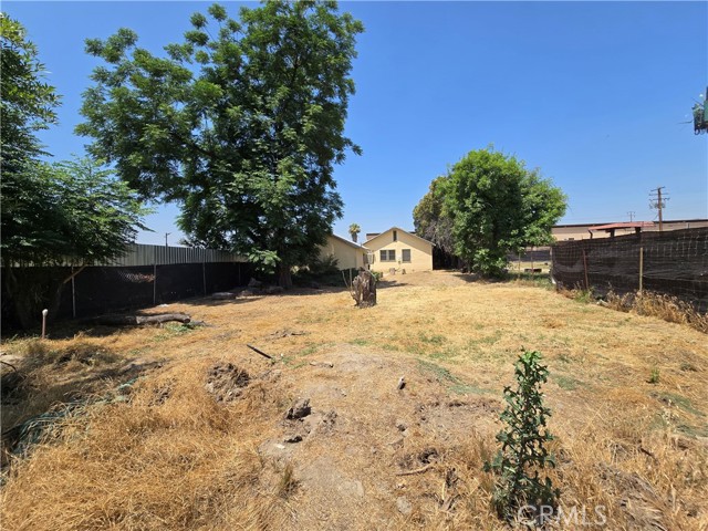 845 Preston Street, San Bernardino CA: https://media.crmls.org/medias/7b59261c-bd0d-4cb0-9b8d-d74ad43cdcf0.jpg