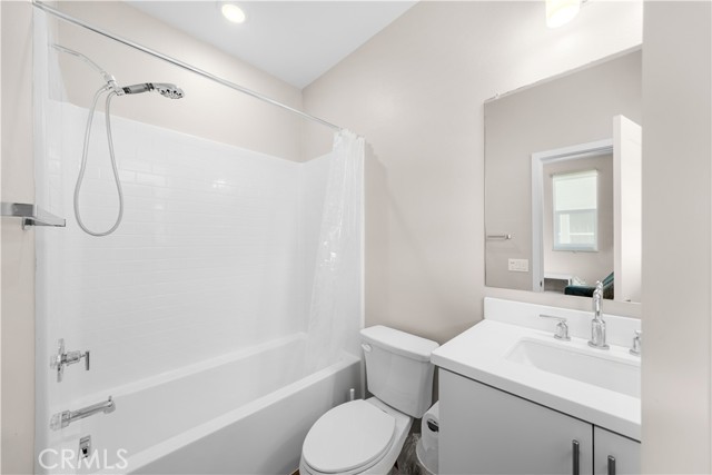 Detail Gallery Image 29 of 41 For 259 Pin Ln, Covina,  CA 91722 - 3 Beds | 3 Baths