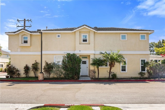 Detail Gallery Image 2 of 63 For 10860 Jasmine Ln, Stanton,  CA 90680 - 3 Beds | 3 Baths