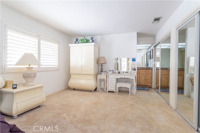 20357 Fairweather Street, Canyon Country CA: https://media.crmls.org/medias/7b5bf09c-8c28-4df9-b44c-e6efcf403eed.jpg
