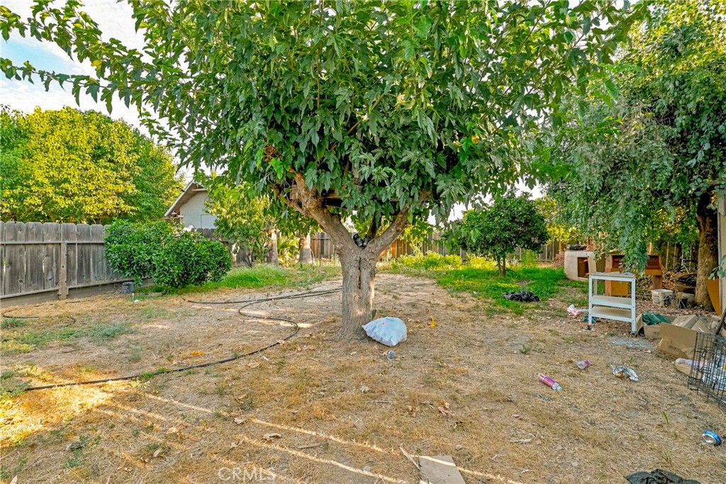 https://media.crmls.org/medias/7b5c471e-ed0d-4dc5-935b-d496720a16bf.jpg?preset=X-Large