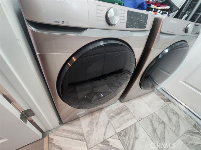 Detail Gallery Image 24 of 24 For 10126 Vanalden, Northridge,  CA 91324 - 4 Beds | 3 Baths