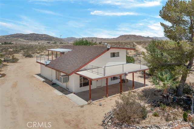 Detail Gallery Image 1 of 44 For 57955 Town Rd, Landers,  CA 92285 - 1 Beds | 2 Baths