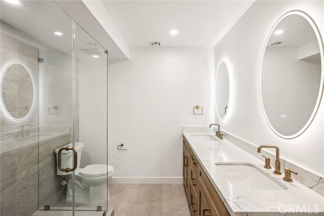 4702 Kraft Avenue, Valley Village, California 91602, 3 Bedrooms Bedrooms, ,3 BathroomsBathrooms,Residential Lease,For Rent,4702 Kraft Avenue,CRSR25155544