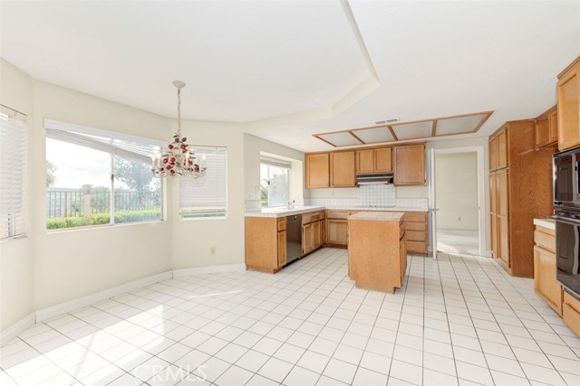 Detail Gallery Image 14 of 33 For 30 Center Ct, Laguna Niguel,  CA 92677 - 4 Beds | 3 Baths